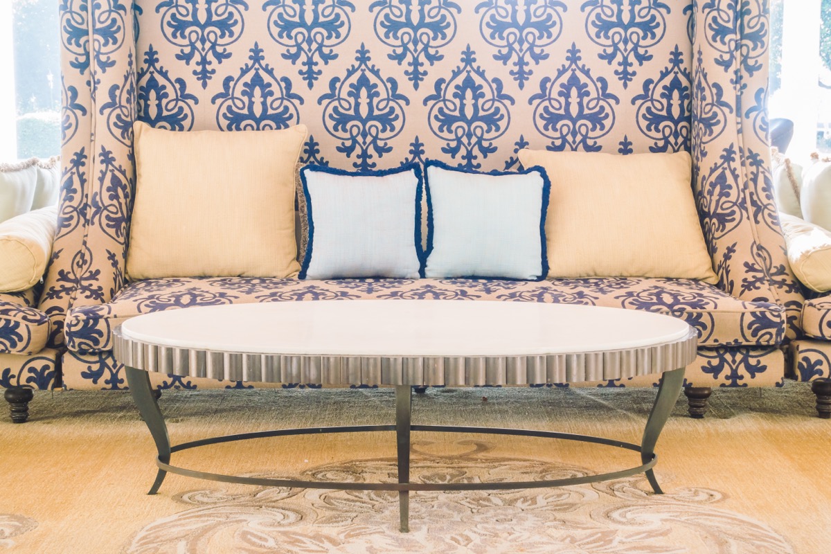 Gdzie kupić meble indyjskie? Przegląd oferty