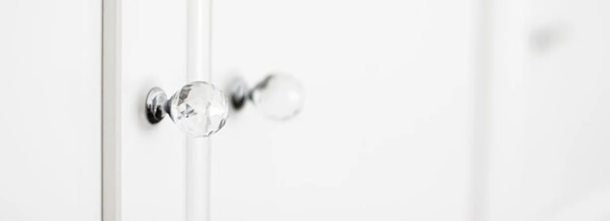 Luksusowa klamka w eleganckim wnętrzu domu