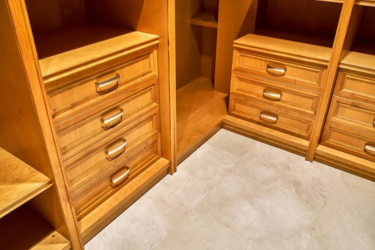 Luksusowe drewniane szafy z szufladami folii łosiowej