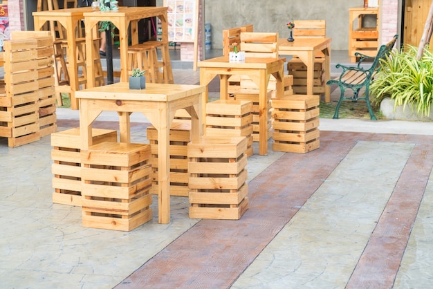 Jak wybrać drewnianą szafę ogrodową? Nasze porady